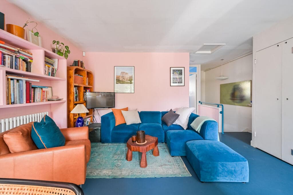1 bedroom flat for sale in Chisenhale Road, E3, Victoria Park, London, E3