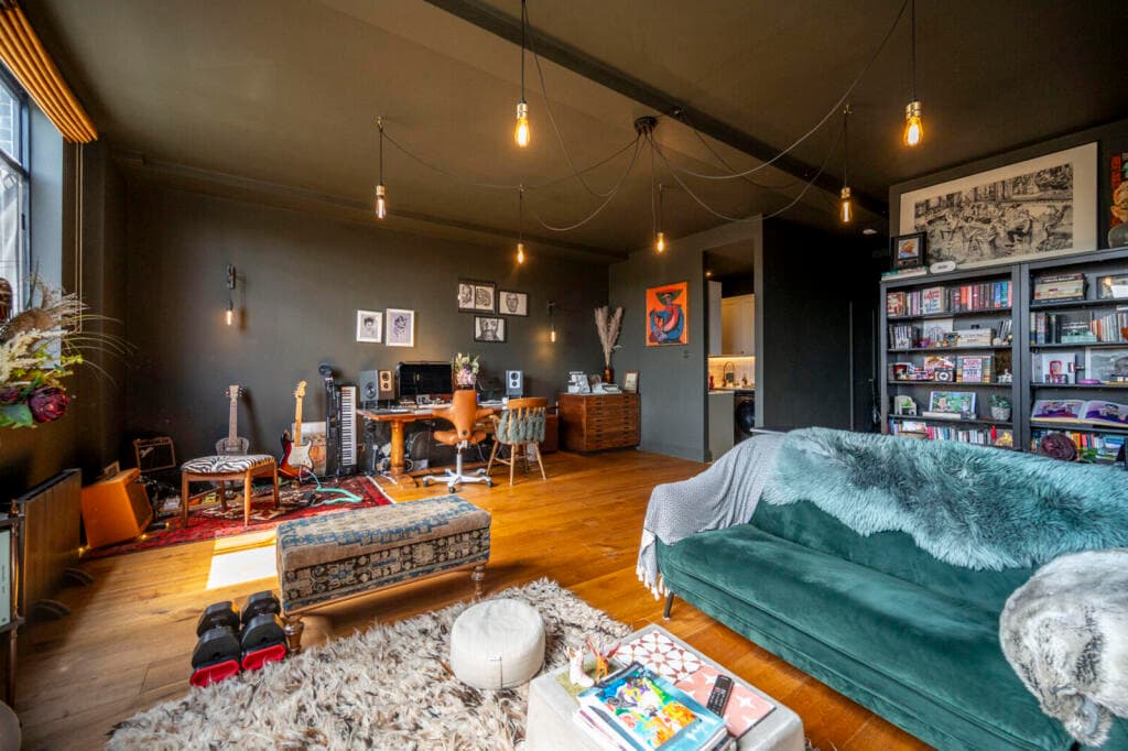 1 bedroom flat for sale in The Spectacle Works, 1a Jedburgh Road, Plaistow, London, E13