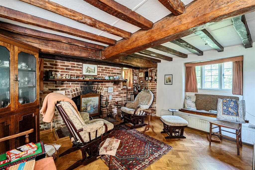 2 bedroom detached house for sale in Piccadilly Lane, Shapwick, Blandford Forum, DT11