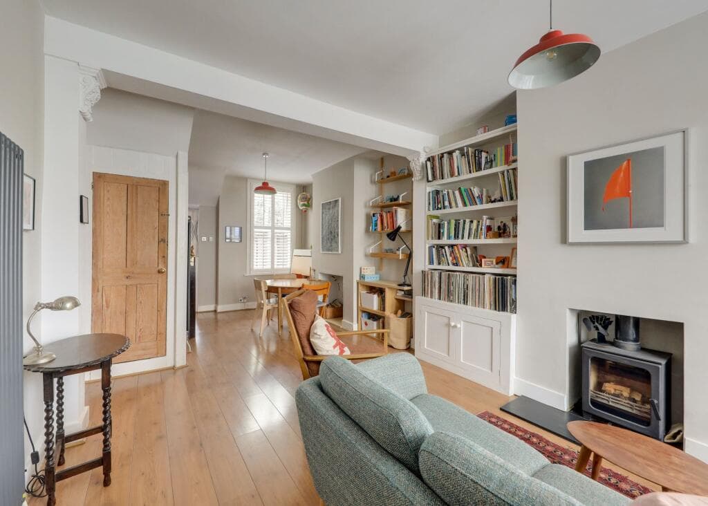 2 bedroom terraced house for sale in Wildfell Road, Catford, SE6