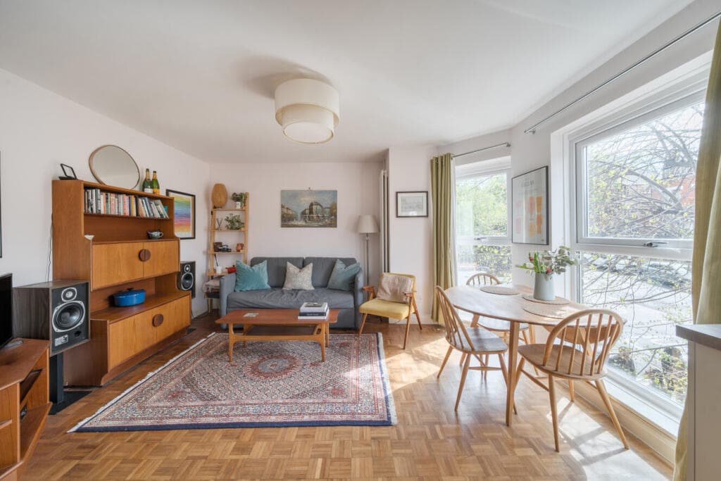 1 bedroom flat for sale in Crouch Hill, Crouch End, London, N8