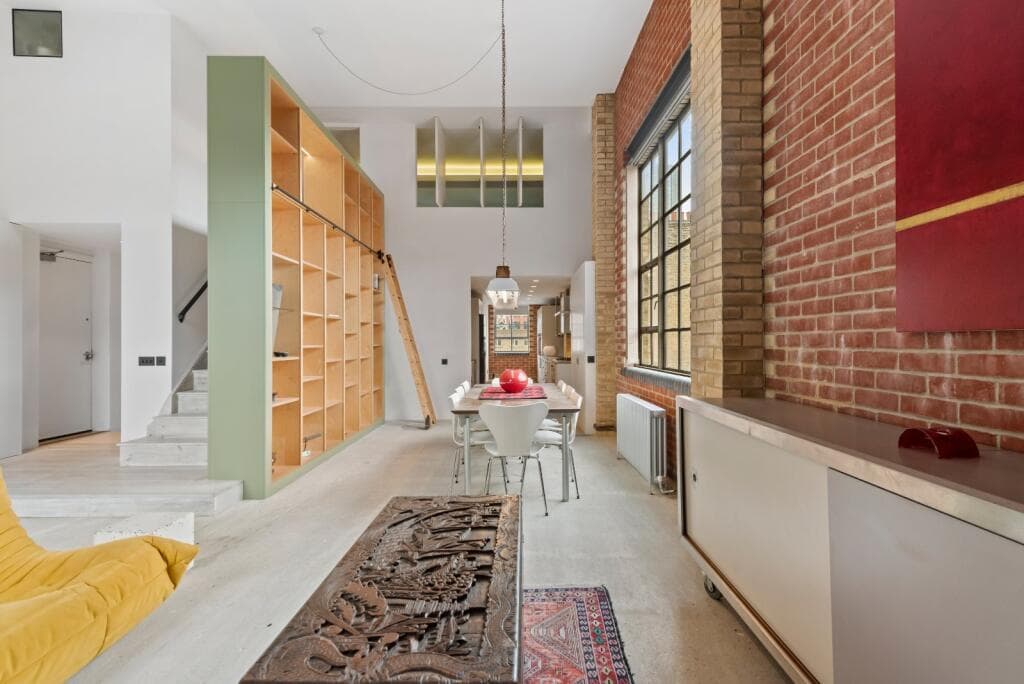 2 bedroom flat for sale in Chocolate Studios,
7 Shepherdess Place, N1