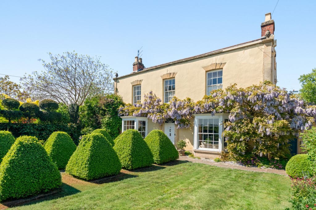 6 bedroom detached house for sale in Long Ashton Road, Long Ashton, Bristol, BS41
