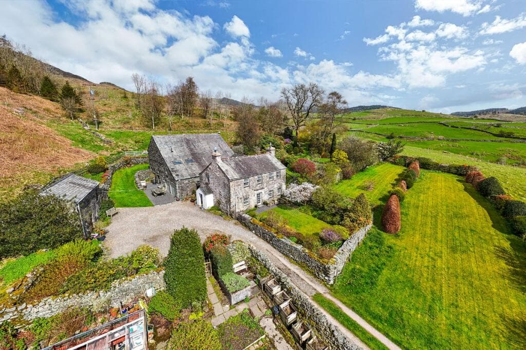 4 bedroom country house for sale in Ball Hall, Broughton Mills, Cumbria, LA20 6BB, LA20