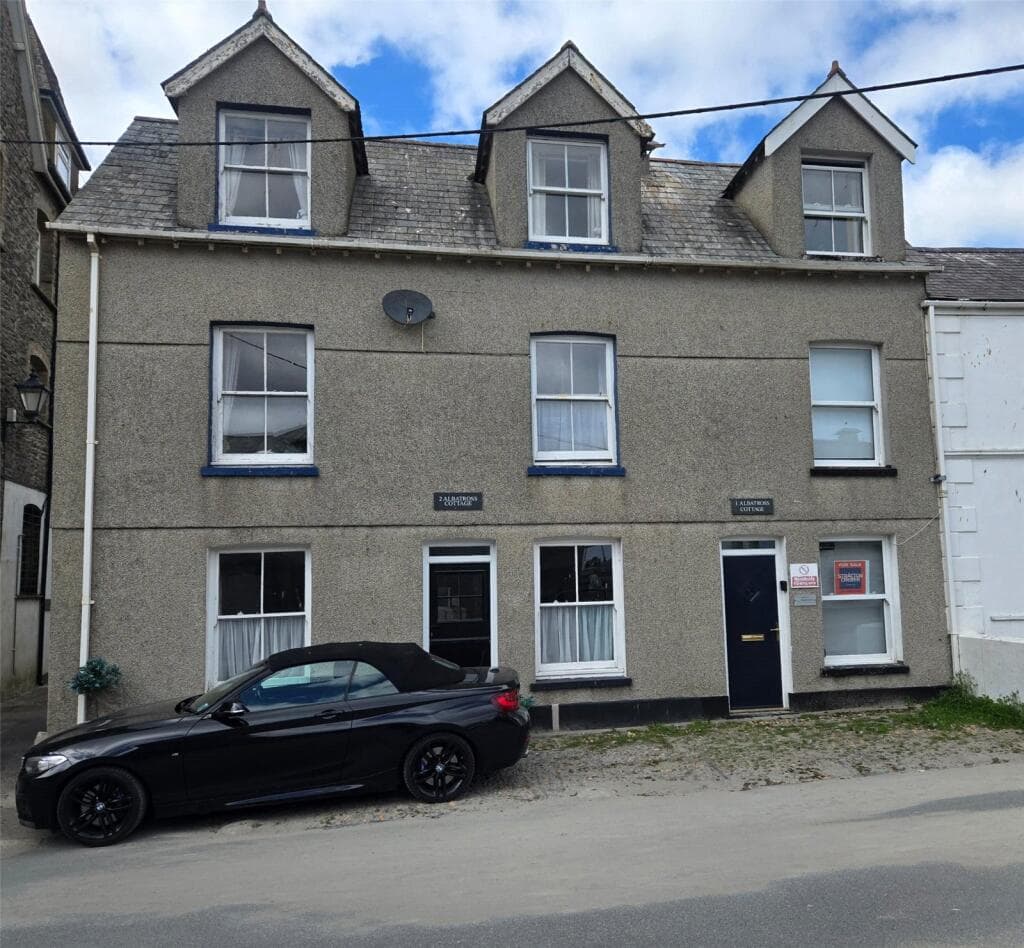 2 bedroom terraced house for sale in Churchend, Looe, Cornwall, PL13