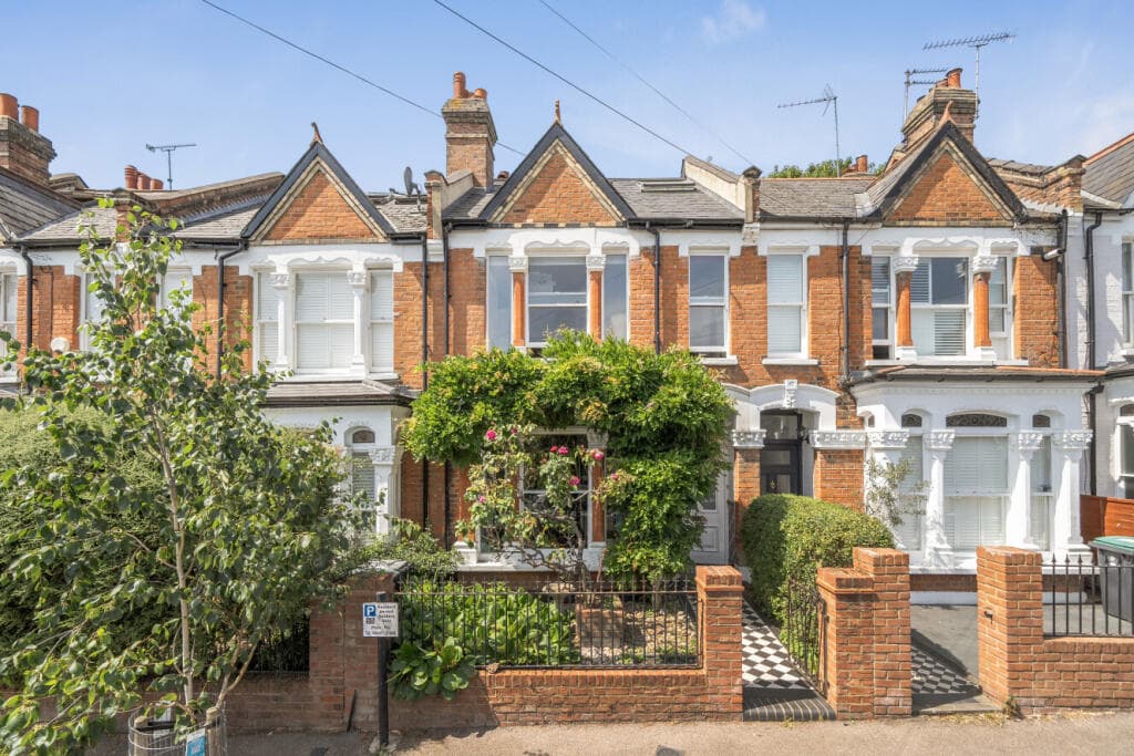 5 bedroom terraced house for sale in Inderwick Road, Crouch End, London, N8