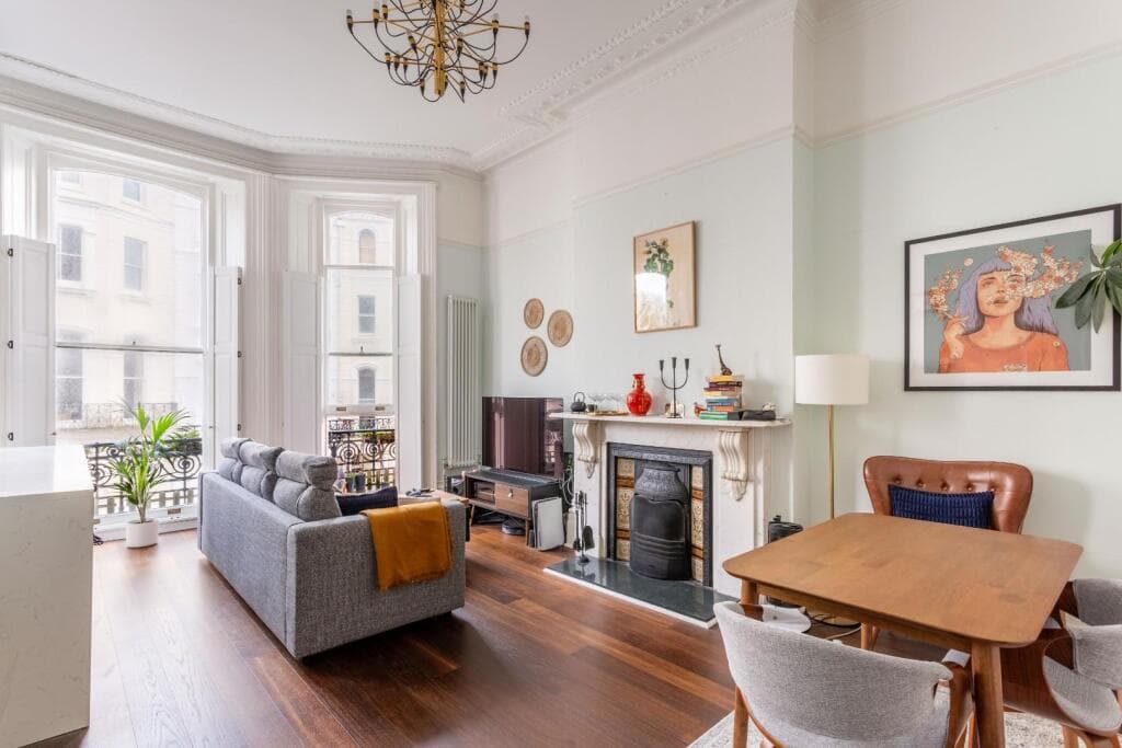 2 bedroom apartment for sale in Chesham Place, Brighton, BN2