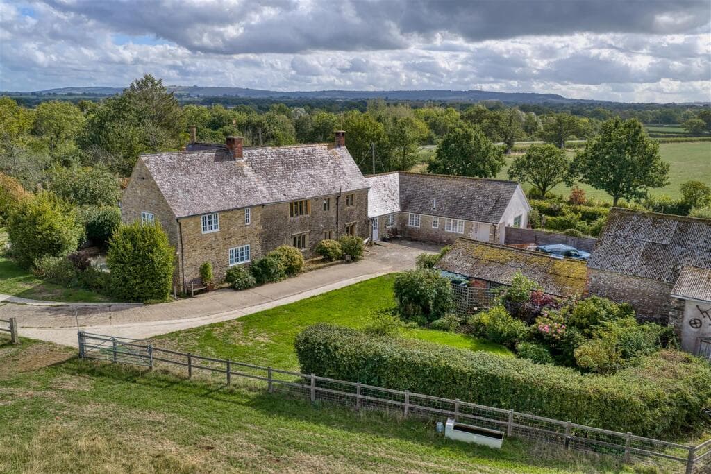 7 bedroom country house for sale in Kings Stag, Sturminster Newton, DT10