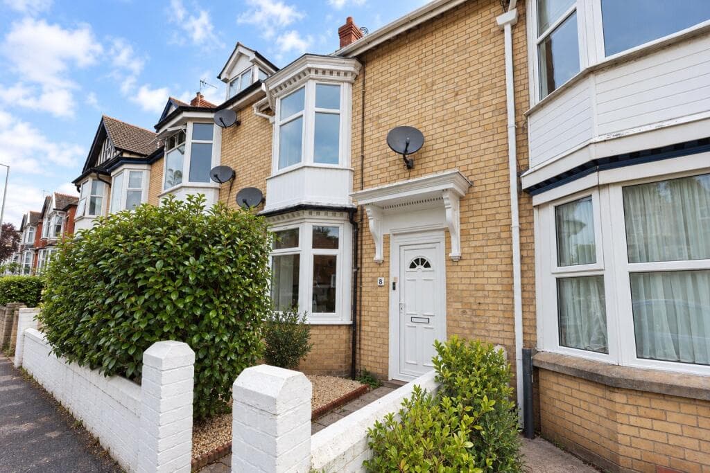 1 bedroom flat for sale in Sticklepath Hill, Sticklepath, Barnstaple, EX31