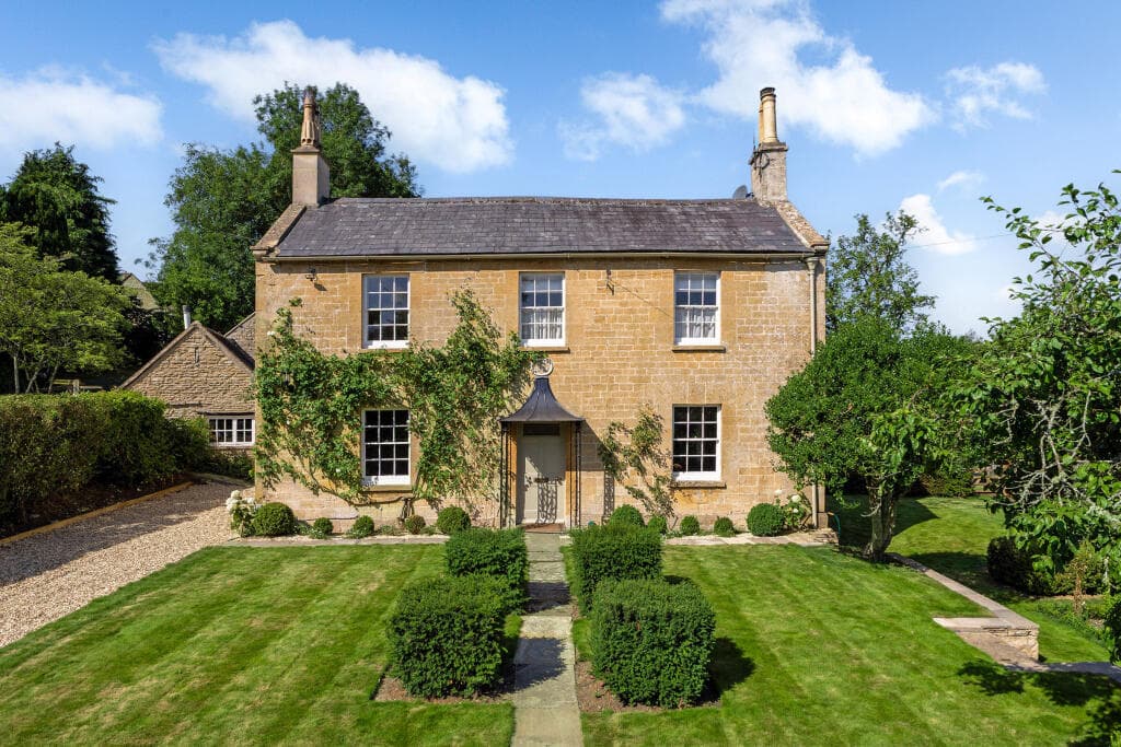 3 bedroom house for sale in Fossebridge, Cotswolds, Gloucestershire, GL54