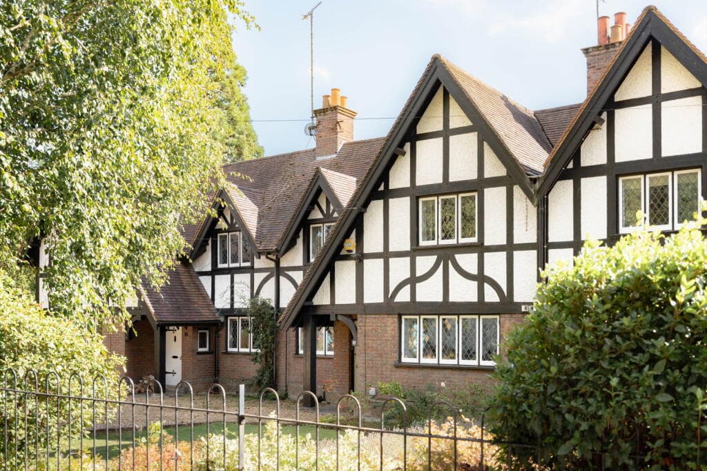 3 bedroom terraced house for sale in New Villas, Tring, Hertfordshire HP23