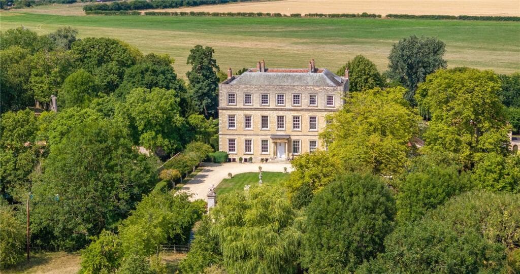 10 bedroom detached house for sale in Newington House, Wallingford, Oxfordshire, OX10