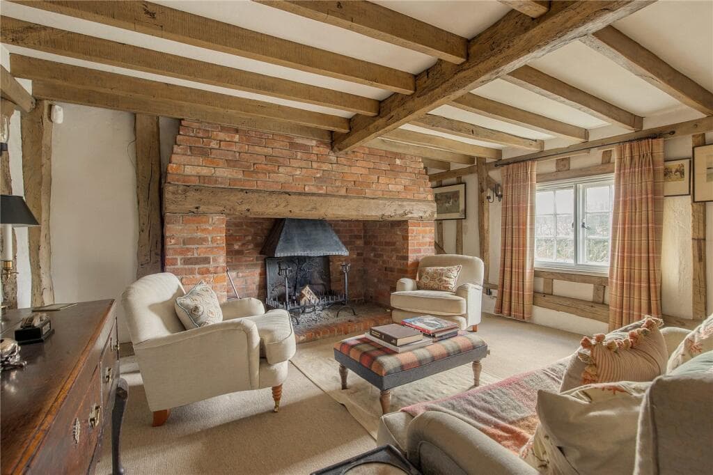 4 bedroom detached house for sale in Field Road, Kingston, Cambridge, Cambridgeshire, CB23