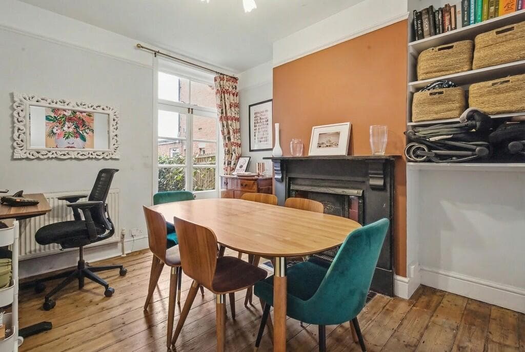 3 bedroom terraced house for sale in Warneford Road, Oxford, OX4