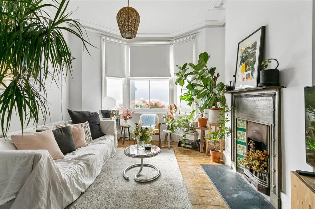 4 bedroom terraced house for sale in Princess May Road, Stoke Newington, London, N16
