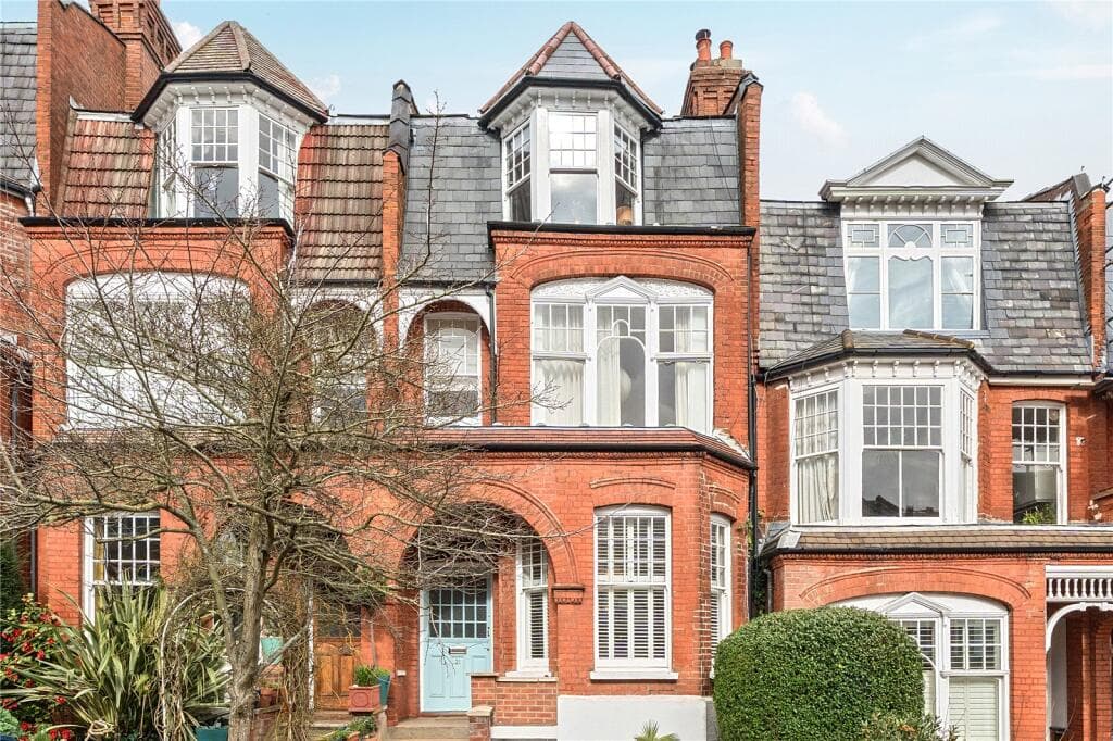 2 bedroom apartment for sale in Hillfield Park, London, N10