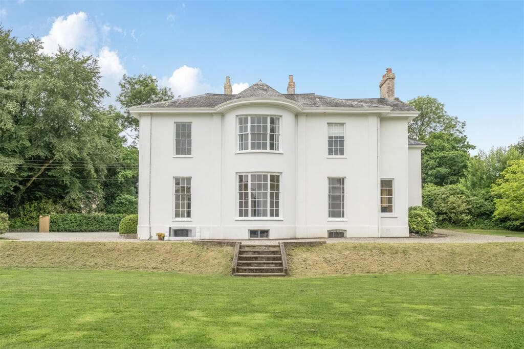 7 bedroom detached house for sale in Atherington, Umberleigh, EX37