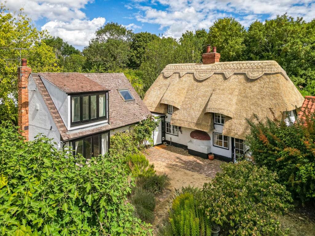 3 bedroom cottage for sale in South Street, Comberton, CB23