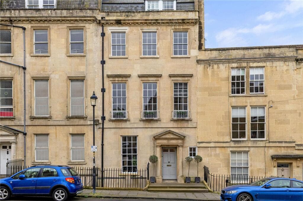 5 bedroom terraced house for sale in Rivers Street, Bath, BA1