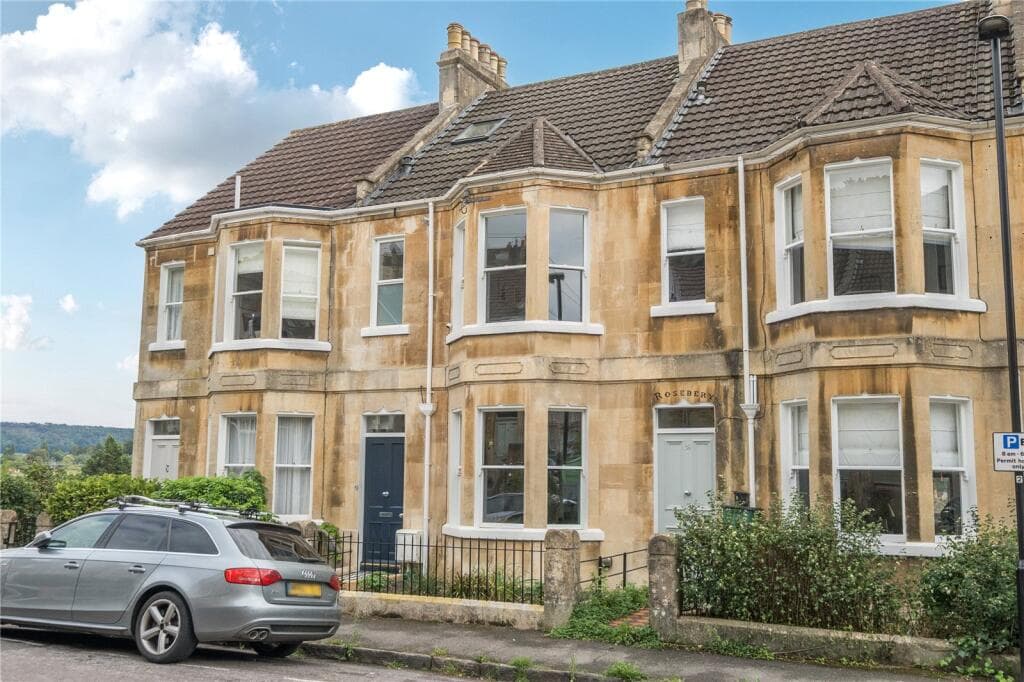 3 bedroom terraced house for sale in Kensington Gardens, Bath, Somerset, BA1