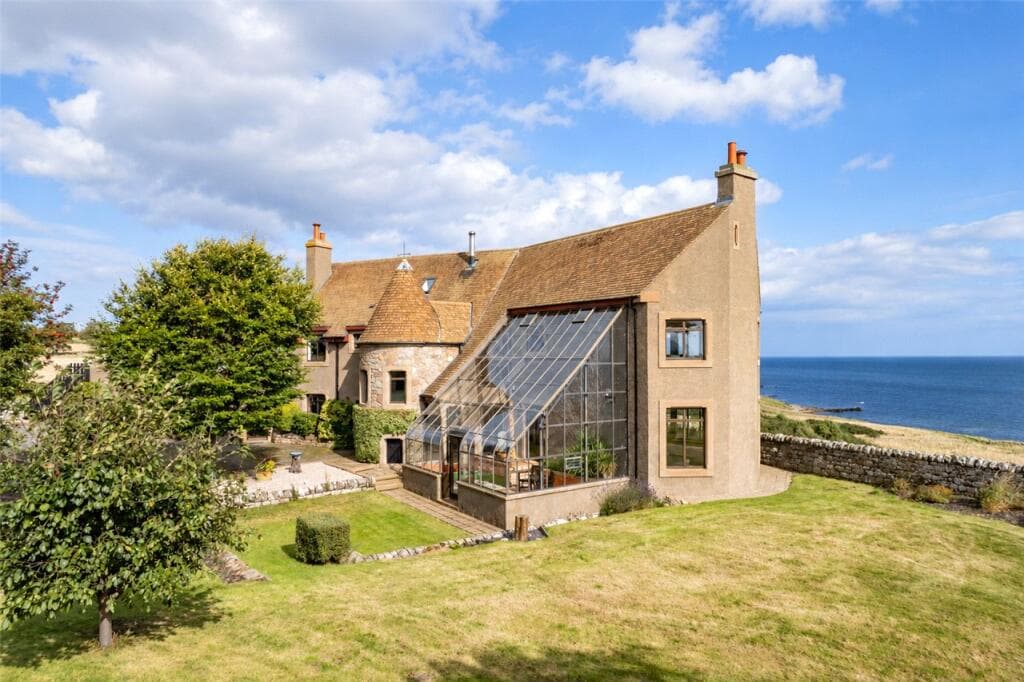 5 bedroom detached house for sale in Ros-Mhor, Fearn, Tain, IV20