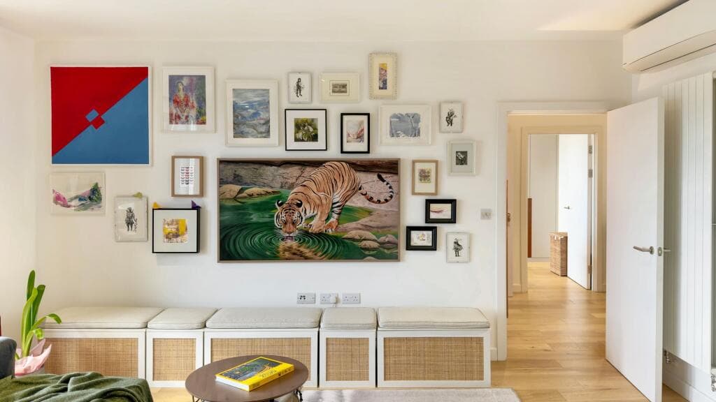 1 bedroom penthouse for sale in Waleorde Road, London, SE17