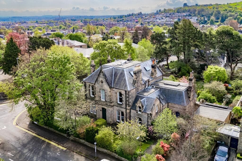 3 bedroom apartment for sale in Grange Loan, Grange, Edinburgh, EH9