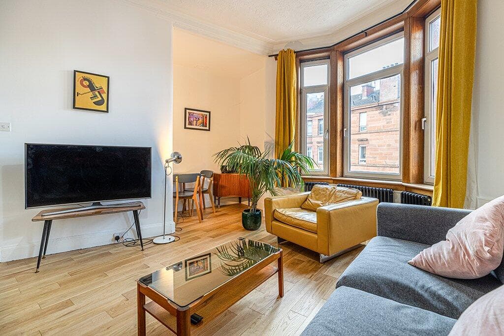 1 bedroom apartment for sale in Craigie Street, Govanhill, Glasgow, G42