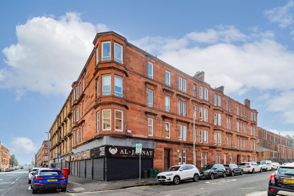 2 bedroom apartment for sale in Belleisle Street, Crosshill, Glasgow, G42