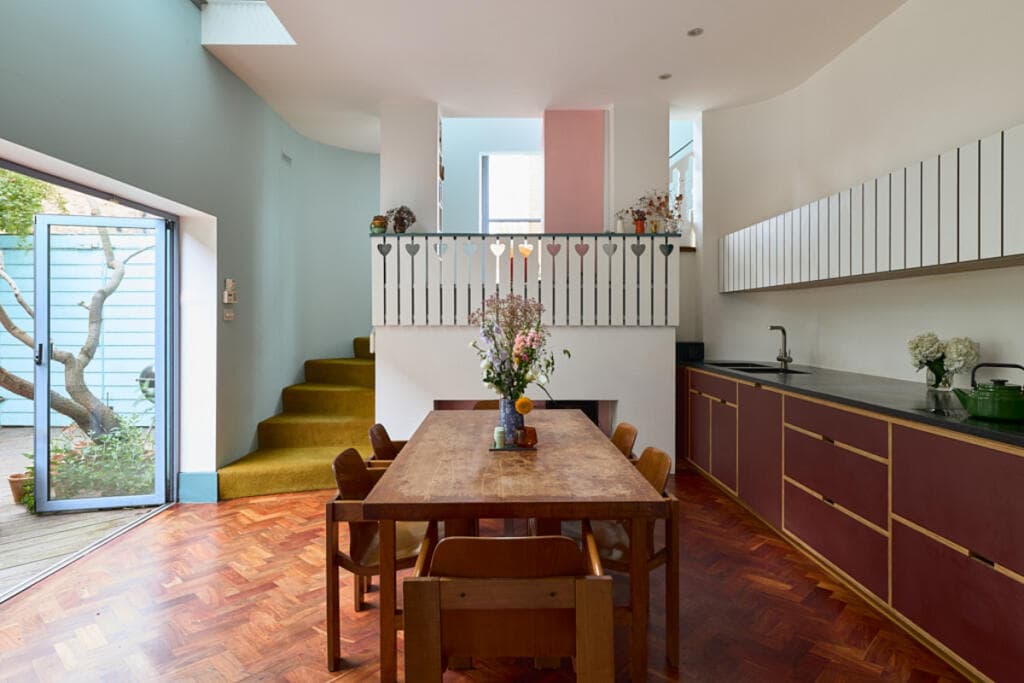 4 bedroom end of terrace house for sale in Garner Street, Hackney, London, E2