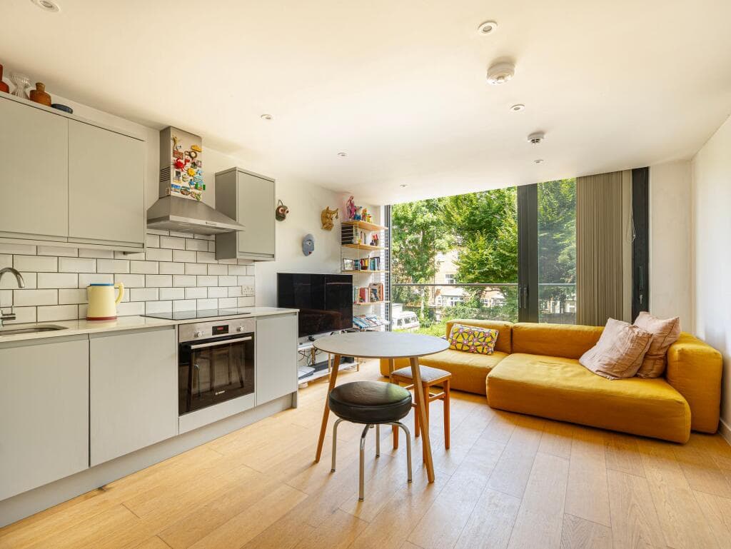 1 bedroom flat for sale in Crystal Palace Park Road, Crystal Palace, SE26
